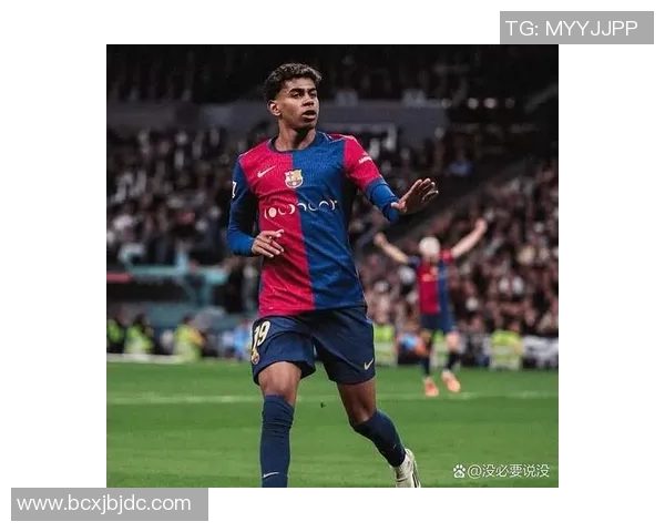 11号足球球星个人形象剖析与职业生涯亮点展示 11号足球球星个人形象剖析与职业生涯亮点展示